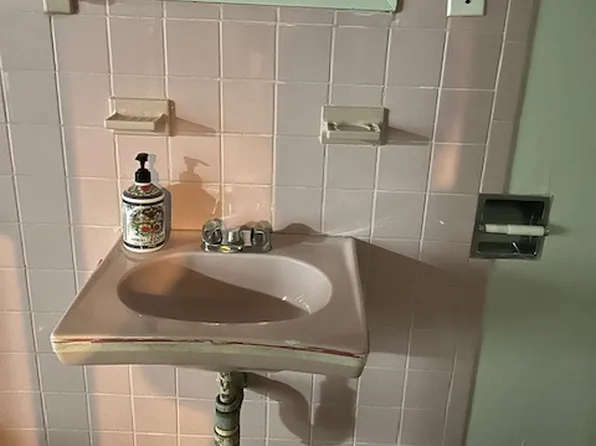 21-26 37th Street image 15 of 17