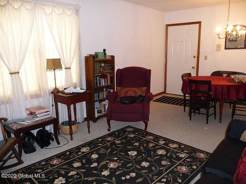 3rd image of 460 Washington Avenue
