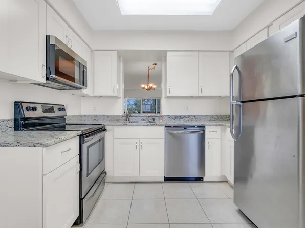 7192 Huntington Lane #407, Delray Beach, FL 33446