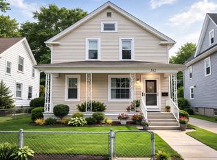 312 S Spencer St, Aurora, IL 60505