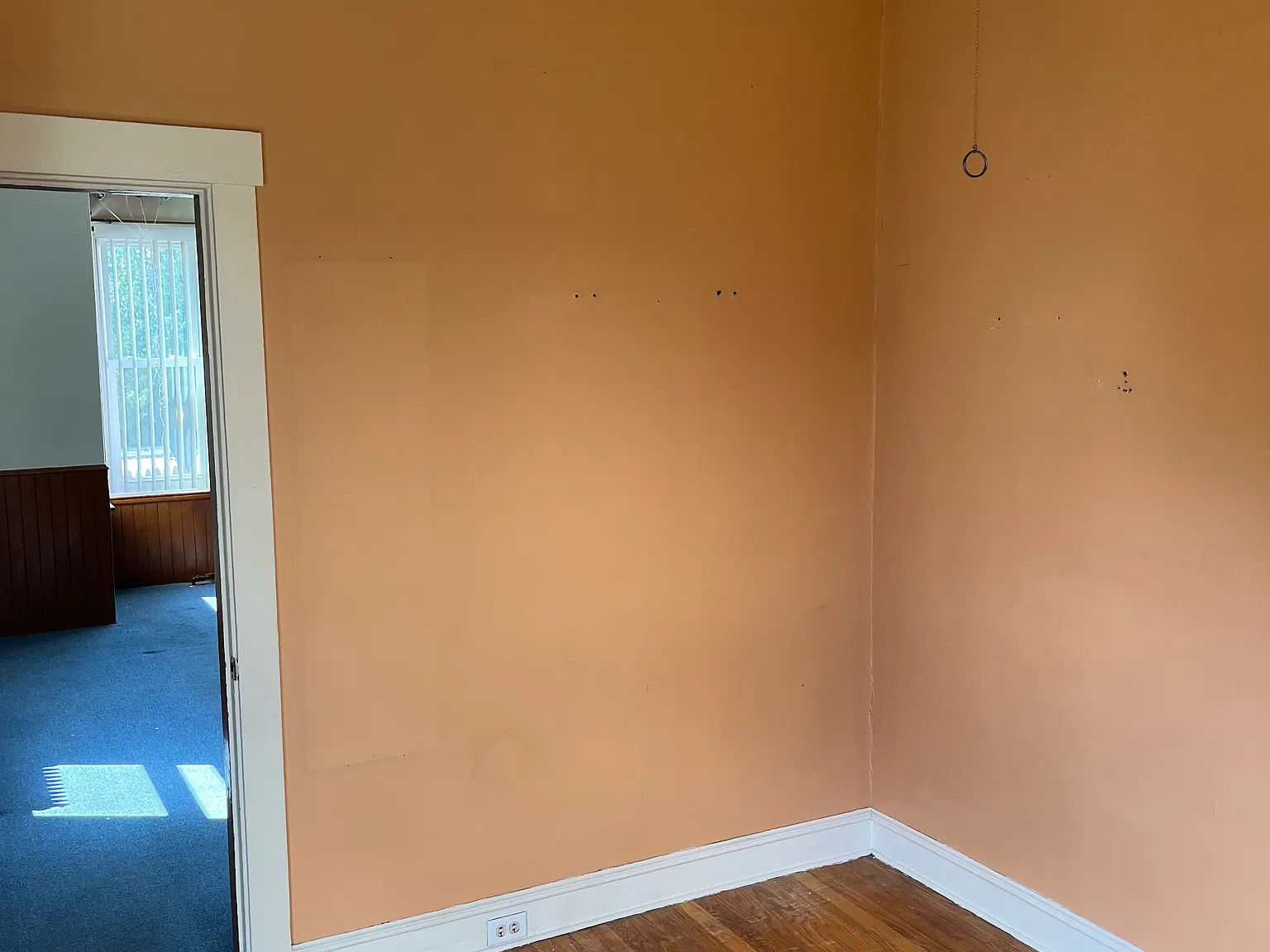 2 bed, 1200 sqft, $1,800 — Photo 2