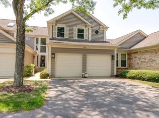 165 Tantallon Ln, Palatine, IL 60067