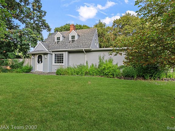 3rd image of 12930 Beech Daly Rd