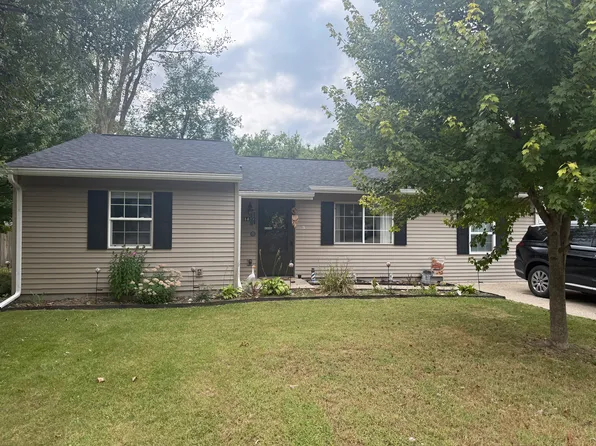 1424 Gumwood Dr, Indianapolis, IN 46234