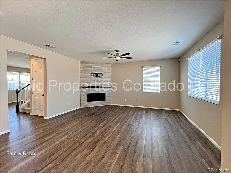 24231 E 40th Ave — Photo 4