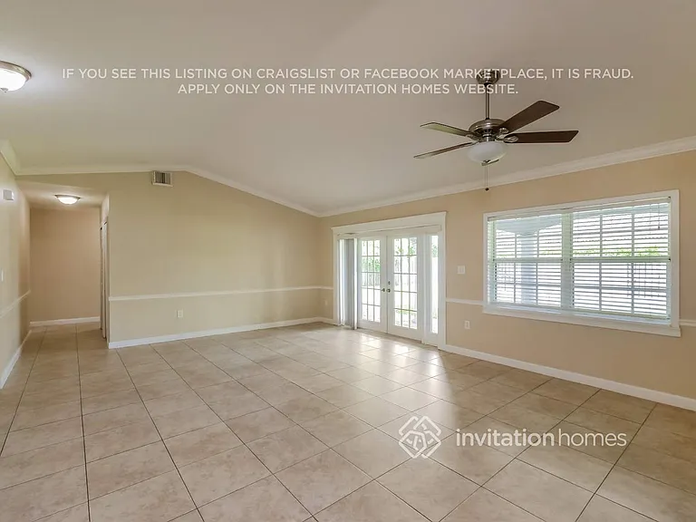 18146 SW 150th Ct — Photo 3