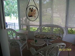 3rd image of 32 Bayberry Dr
