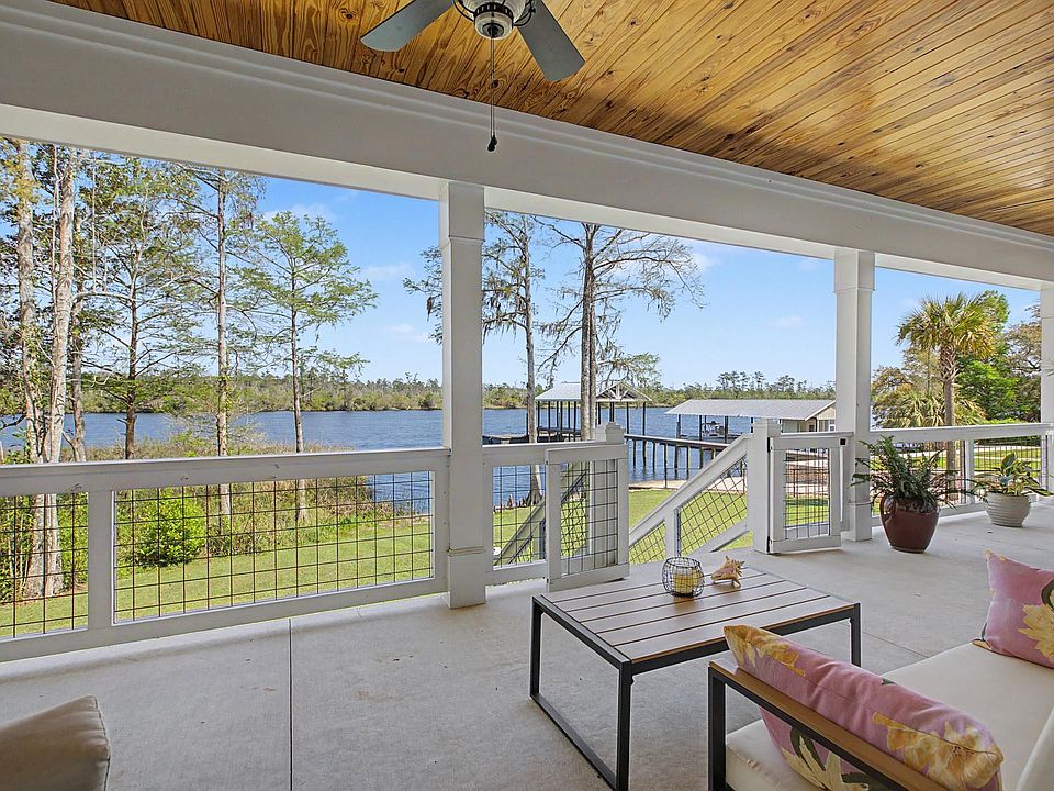1st image of 139 Rio Vista Dr