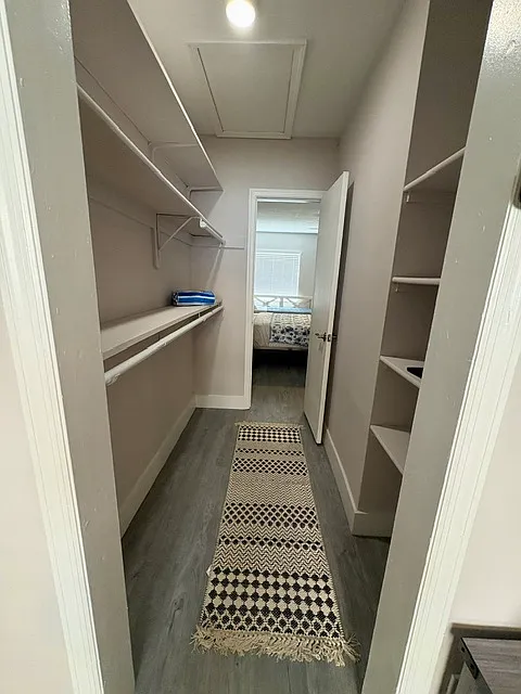 1 bed, 800 sqft, $1,900 — Photo 4