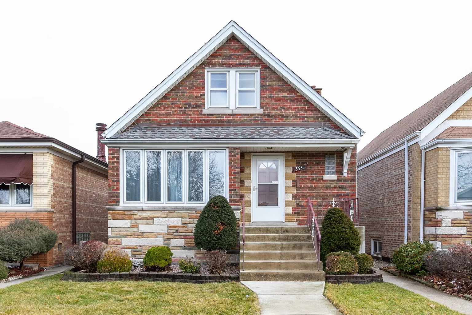 5531 S Moody Ave photo 1