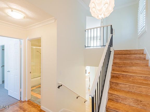 4th image of 30992 Lexington Way