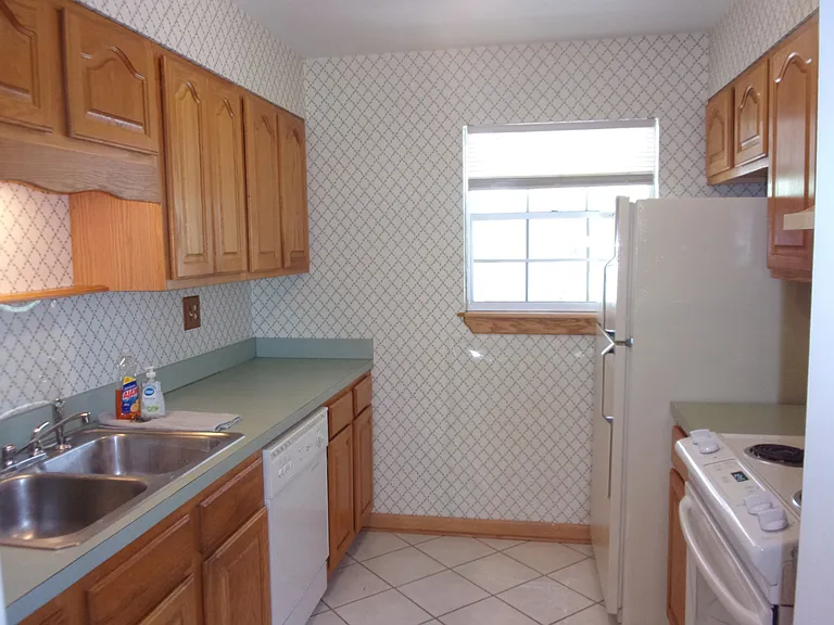 405 Flagler Blvd #B5 — Photo 6