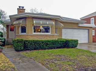 6355 N Nokomis Ave, Chicago, IL 60646