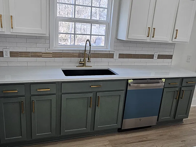 335 Ballfield Rd — Photo 5