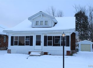 2719 Gerson Ave, Godfrey, IL 62035