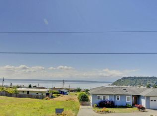 8189 Whidbey Dr, Clinton, WA 98236