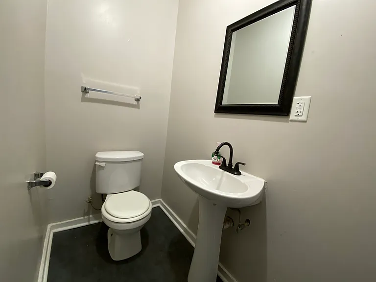 292 S Ohio Ave #296 — Photo 5