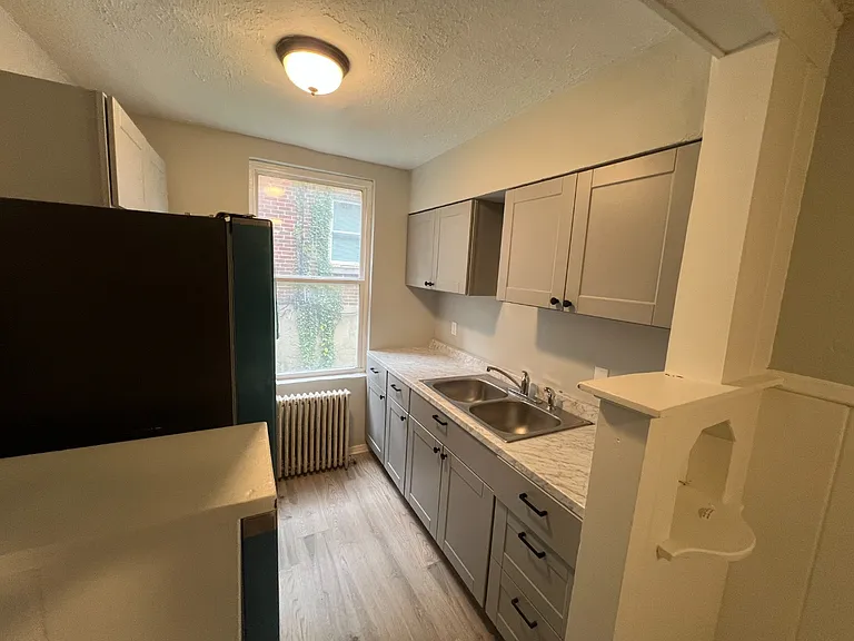 2980 W McMicken Ave #3 — Photo 5