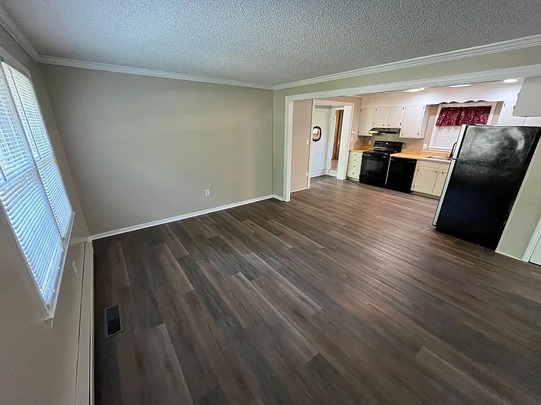 2890 Beta St — Photo 8