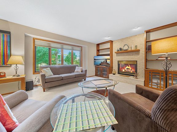 4th image of 2104 Taylor Ct