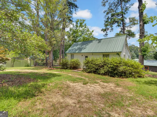 124 E Ward Rd, Jackson, GA 30233