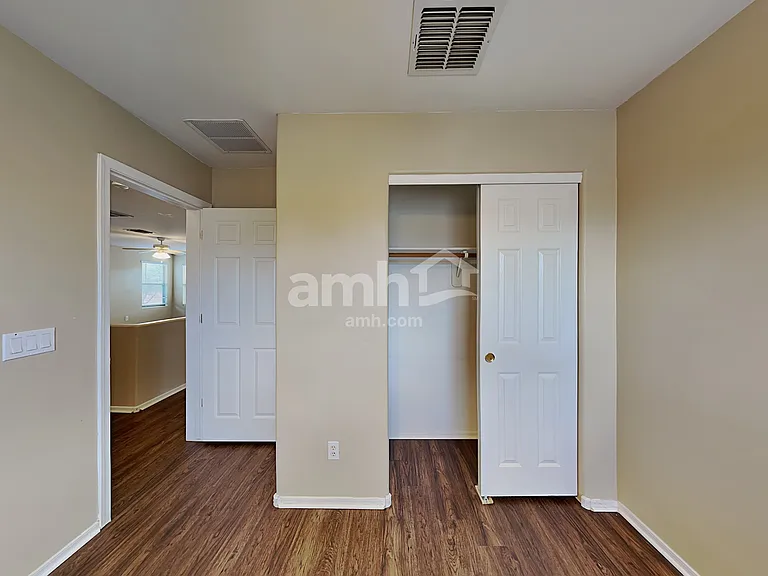 765 W Flaming Arrow Dr — Photo 17