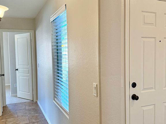 5th image of 16237 W Hope Dr