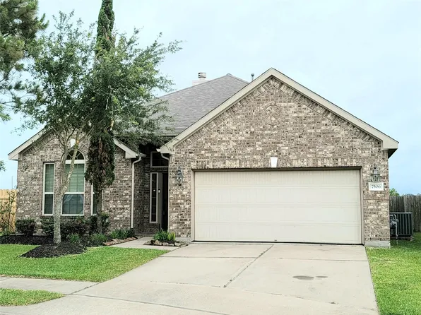 7506 Amber Village Cir, Richmond, TX 77407