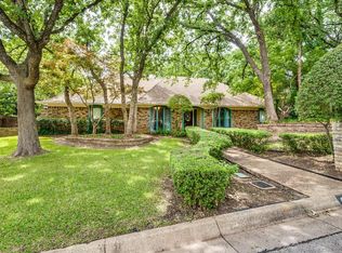 6102 Waterview Dr, Arlington, TX 76016