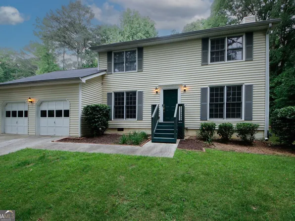 6504 Swift Creek Dr, Lithonia, GA 30058