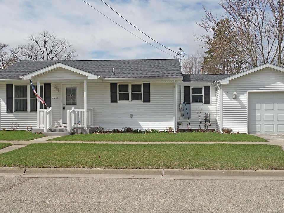 1st image of 126 Lincoln St