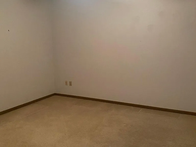 613 Westwinds Dr — Photo 3