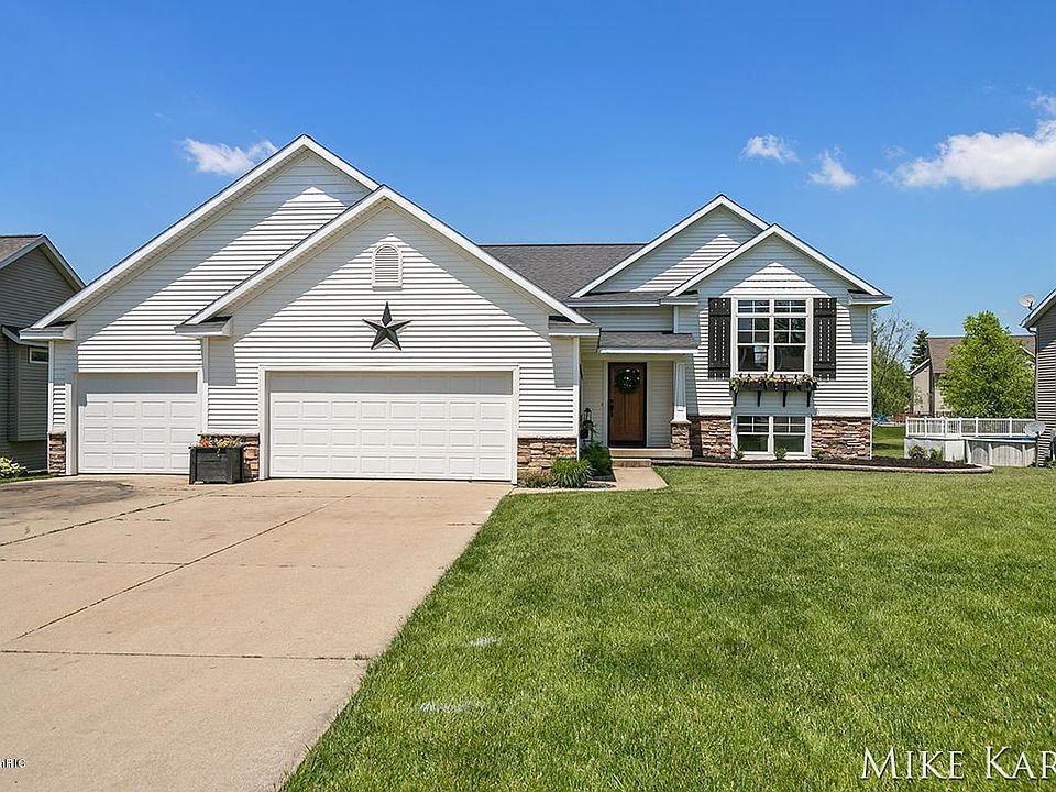 1st image of 10605 Antelope Dr