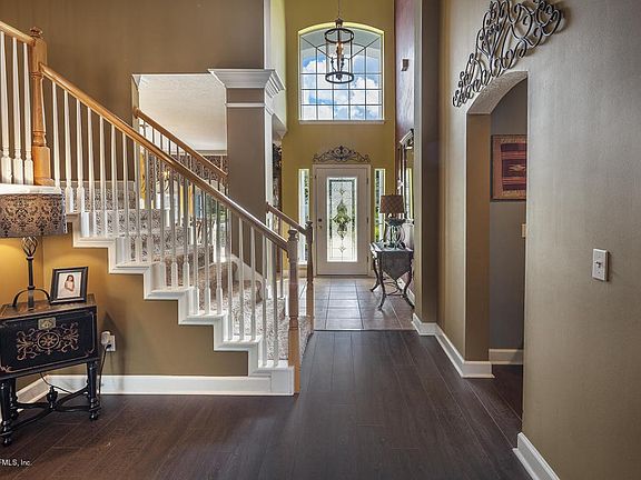 Foyer Reverse