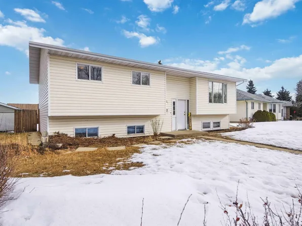 6008 54th Ave, Camrose, AB T4V 4G6