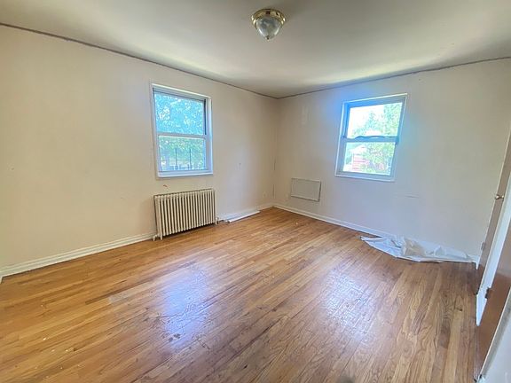 4th image of 67-40 224th St #2