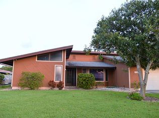 1602 54th St W, Bradenton, FL 34209