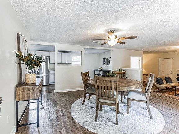 4th image of 113 Myrtlewood Dr