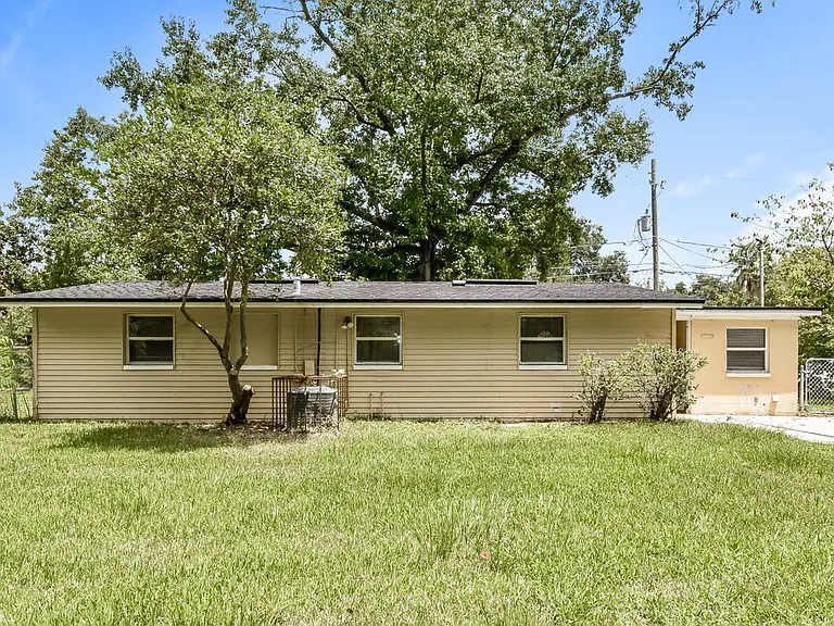 5816 Sonora Dr W — Photo 17