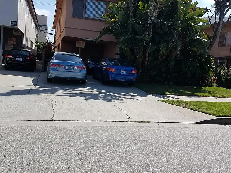 3622 Mentone Ave #2 — Photo 3