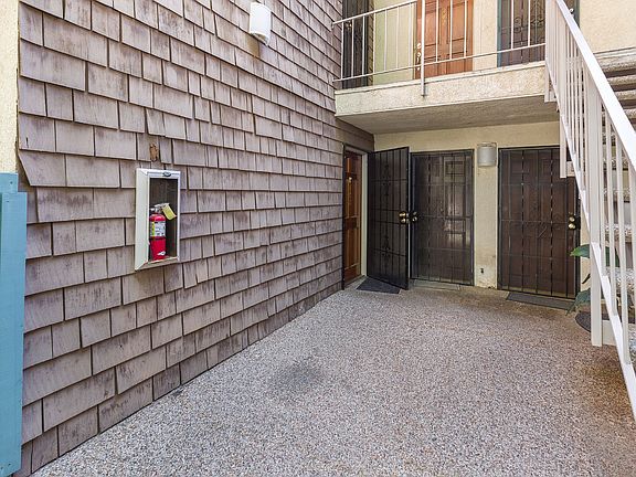 2nd image of 5700 Etiwanda Ave Unit 148