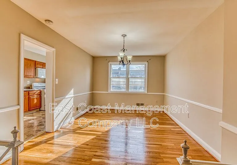 6149 Dunroming Rd — Photo 5