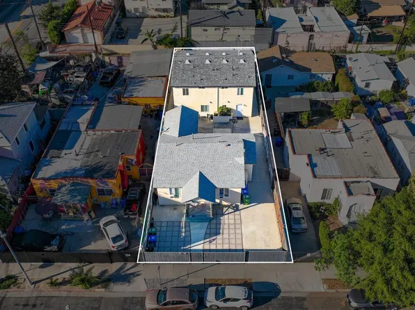 1375 W 37th Dr, Los Angeles, CA 90007