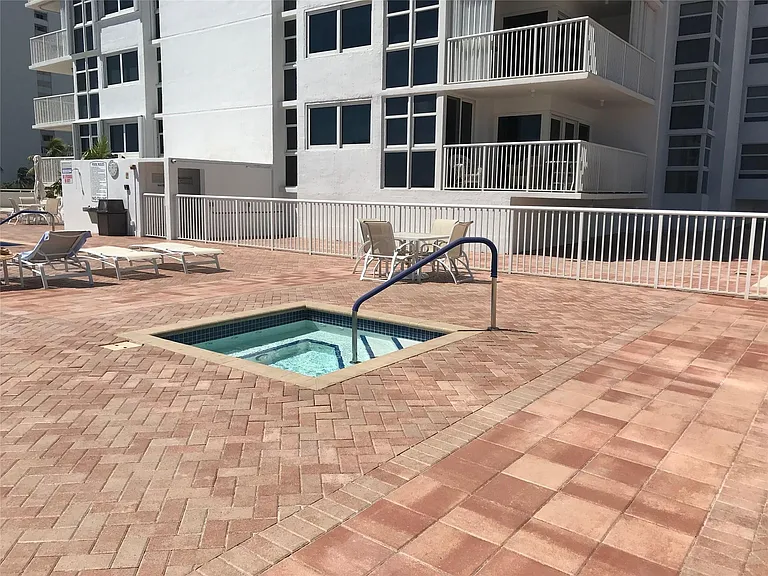 1370 S Ocean Blvd #1403 — Photo 25