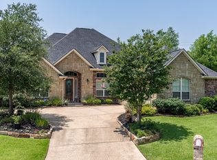 4400 Amberley Pl, College Station, TX 77845