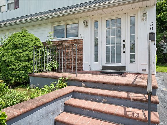 3rd image of 50 Hazelton Road