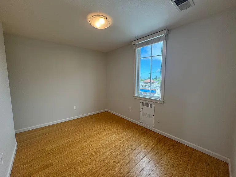 Addison Arts Apartments — Photo 187