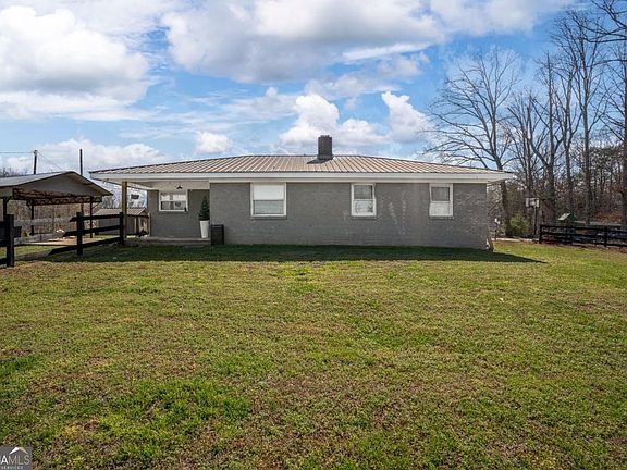 3rd image of 4807 Lee Rd