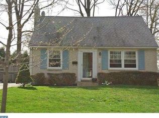 320 Garden Rd, Springfield, PA 19064