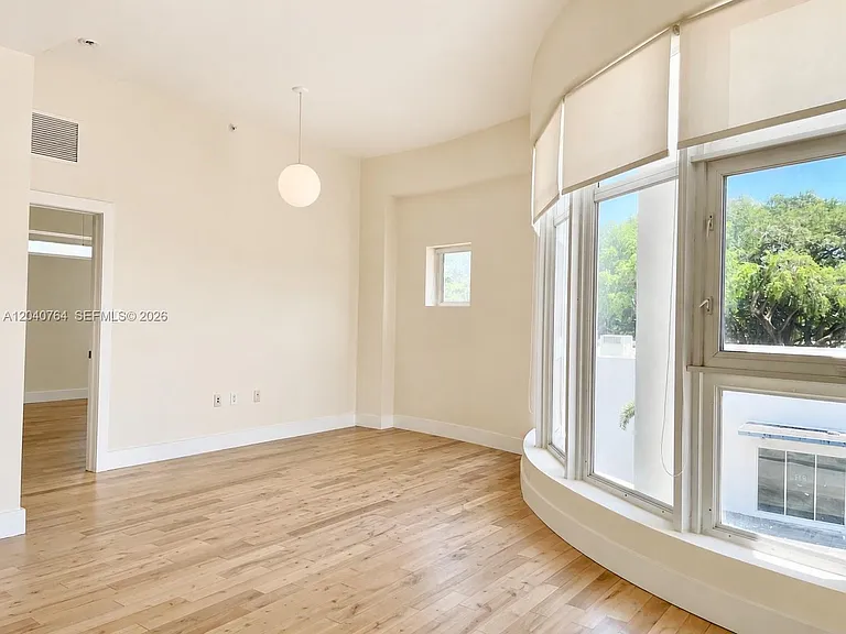 6701 Biscayne Blvd #201 — Photo 4